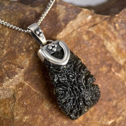 MORAVIA, MOLDAVITE PENDANT, SILVER 925/1000