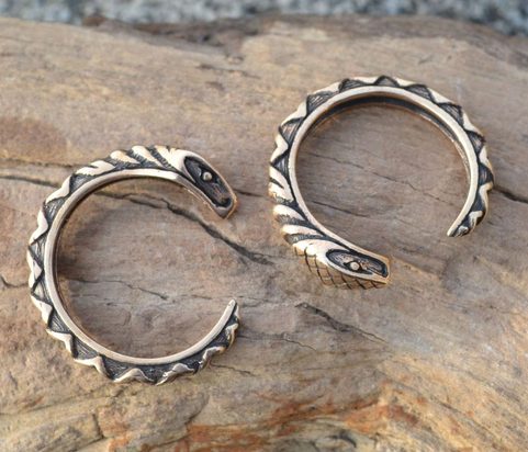 SERPENT, RING WITH A SNAKE, BRONZE