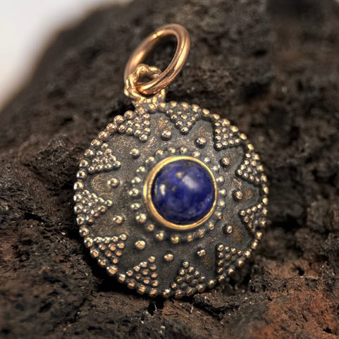 ISOLDA, LAPIS, BRONZE PENDANT