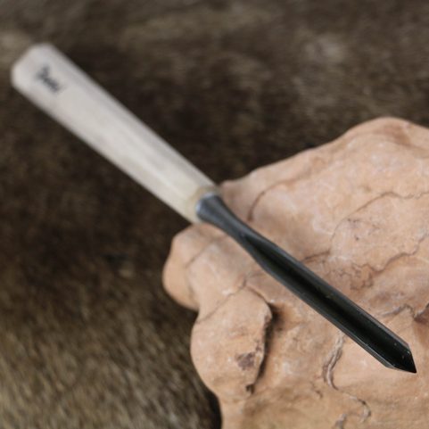 WOOD CHISEL, HAND FORGED, TYPE V