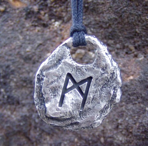 MANNAZ - RUNE PENDANT
