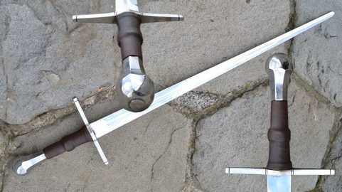 TRIAN, BATTLE READY ONE HANDED SWORD