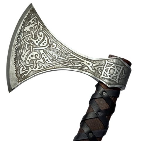 SKJALDBORG, HACHE VIKING GRAVÉE