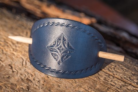 NAPOLI, LEATHER HAIR CLIP, GREEN