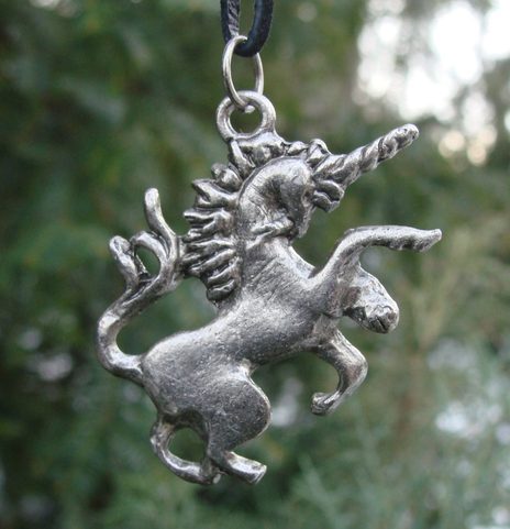 UNICORN PENDANT
