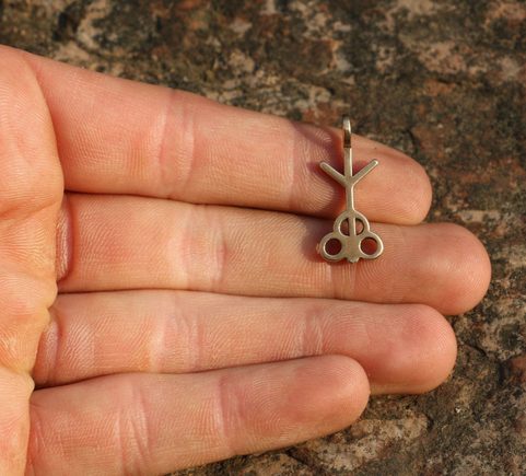 HISTORICAL PENDANT V, BRONZE AGE, BRONZE