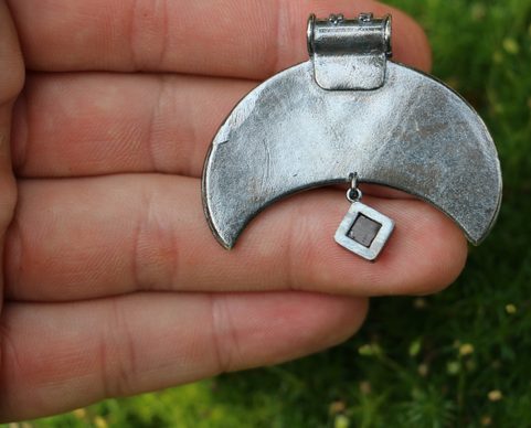 ZIVA LUNITSA, SLAVIC MOLDAVITE PENDANT, SILVER