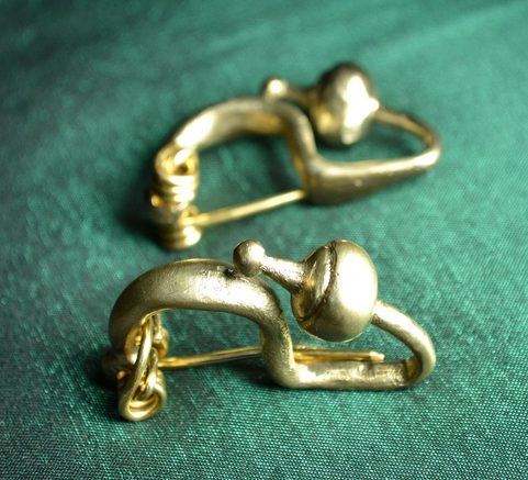 CELTIC IRON AGE BRONZE FIBULA, BOHEMIA, REPLICA