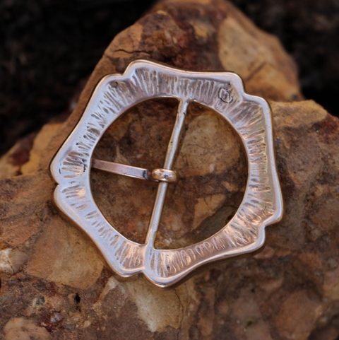 BELT BUCKLE, ENGLAND, XVI. CENTURY, BRONZE