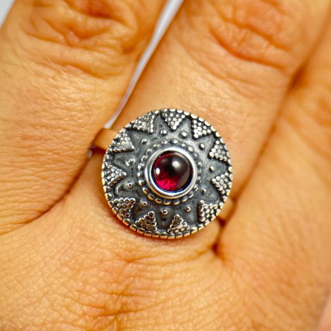 SLAVIC RING WITH GARNET