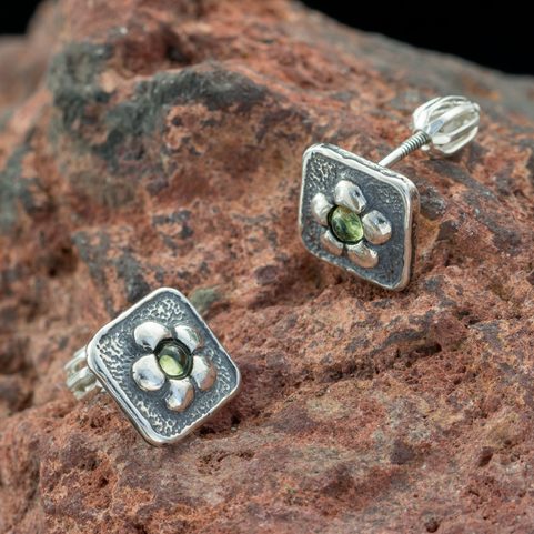 MYRNA, BOUCLES D'OREILLES, OLIVINE, ARGENT