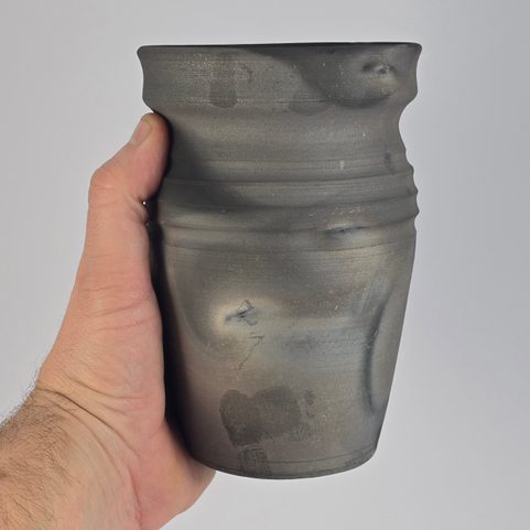 COUPE MÉDIÉVALE, CÉRAMIQUE FUMÉE