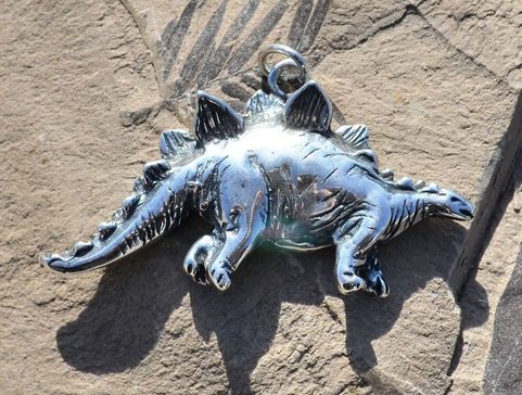 STEGOSAURUS, DINOSAUR STERLING PENDANT AG 925