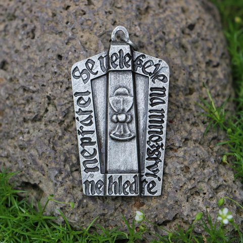 HUSSITE SHIELD, PENDANT, ZINC