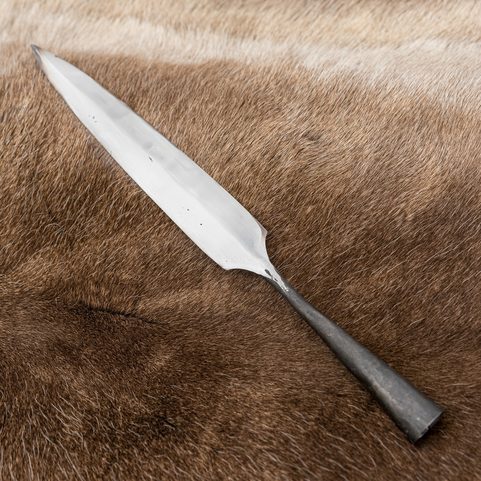 NJORD, LANCE FORGÉE À LA MAIN