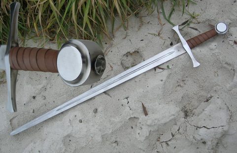 SINGLE HAND SWORD WITH MASSIVE GUARD