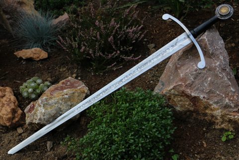 DUM SPIRO SPERO ETCHED SINGLE HANDED SWORD FULL TANG