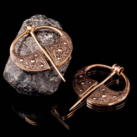 BALLYSPELLAN BROOCH, KILKENNY, BRONZE