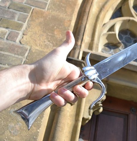 MITTELALTERLICHER FALCHION MIT HIRSCHHORNGRIFF