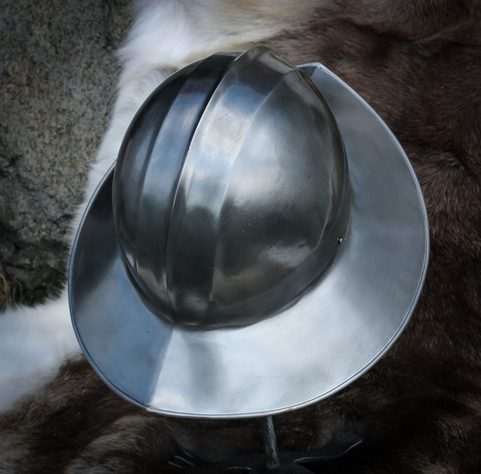 KETTLE HAT, MEDIEVAL HELMET, ARMOUR