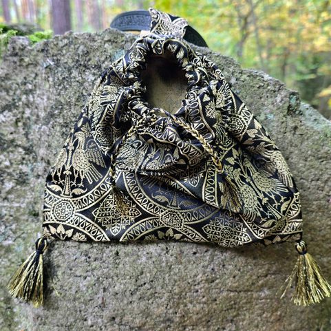MEDIEVAL LADIES' BAG, 15TH CENTURY, BROCADE, FALCONS