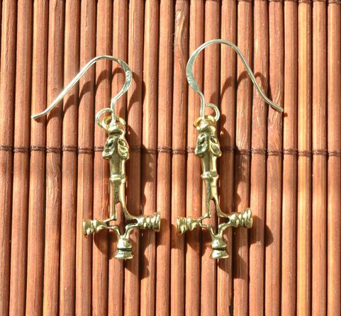 CROIX DE LOUPS, BRONZE, BOUCLES D'OREILLES
