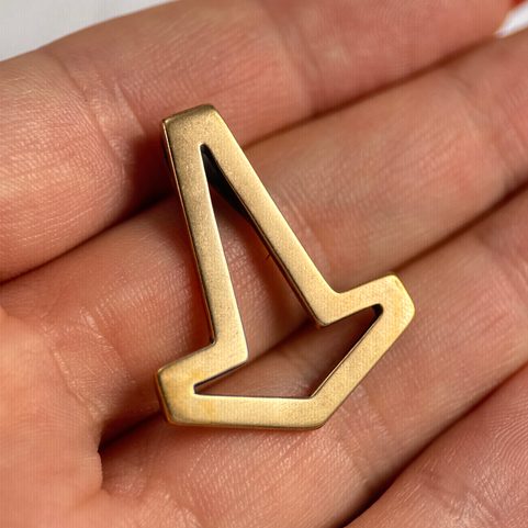 MJÖLLNIR MODERNA, BRONZE PENDANT