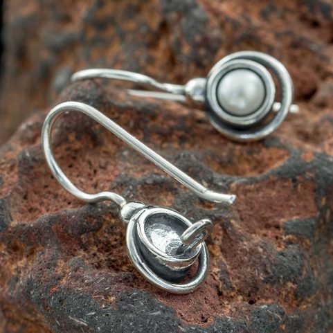 FREDA, EARRINGS, PEARL, SILVER