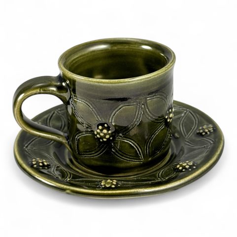 TASSE À EXPRESSO VERTE PLUS GRANDE AVEC SOUCOUPE