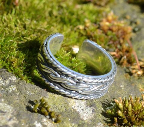 KNOTTED STERLING NORSE RING