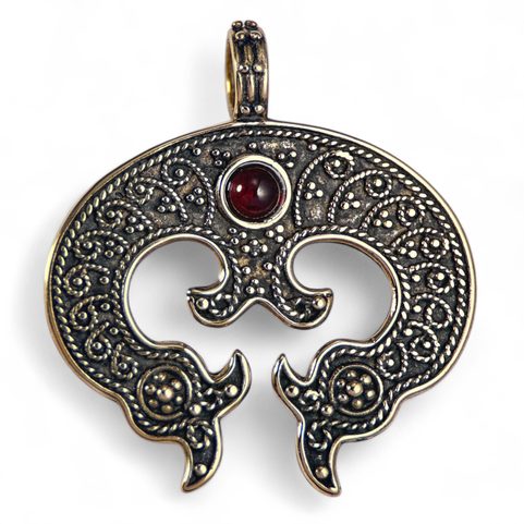 VELKOMORAVSKÁ LUNICE, NITRA, PENDANT, BRONZE GARNET