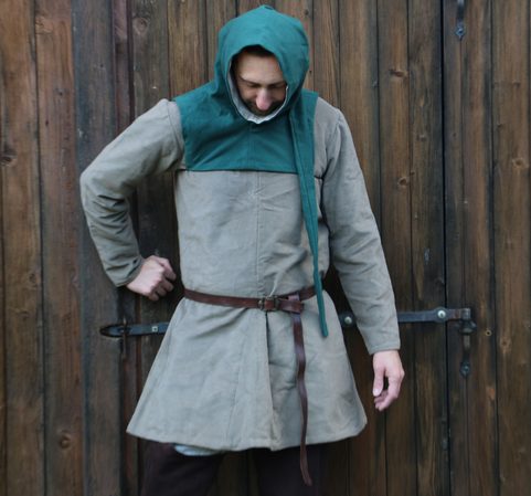 SET OF MEDIEVAL CLOTHING - MAN 2ND HALF OF THE 14TH CENTURY