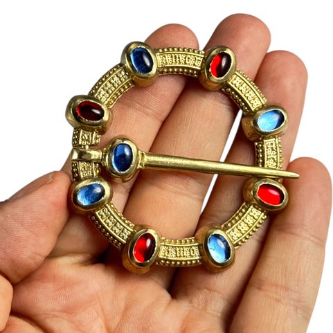 MEDIEVAL BROOCH, 13TH CENTURY, FRANCE OR ENGLAND
