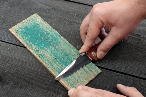 LEATHER STROP FOR POLISHING WITH P1 POLISHING COMPOUND
