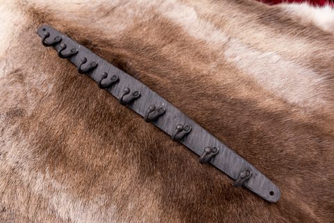 SCHMIEDEEISERNER AUFHÄNGER - 9 HAKEN