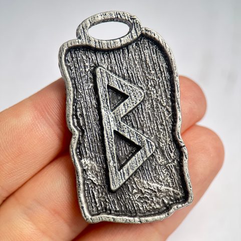 BERKANO - PENDENTIF RUNE, ZINC
