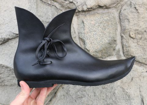 MEDIEVAL LOW SHOES - POULAINES, BLACK