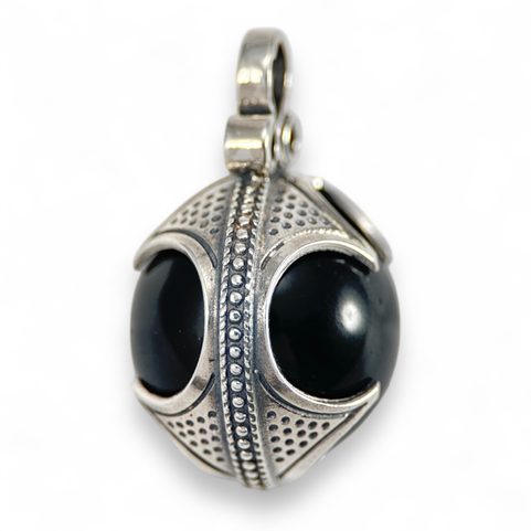 ONYX, VIKING BALL PENDANT, GOTLAND, SILVER
