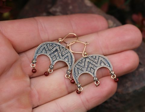 LUDMILA, EARRINGS, BRONZE, RED