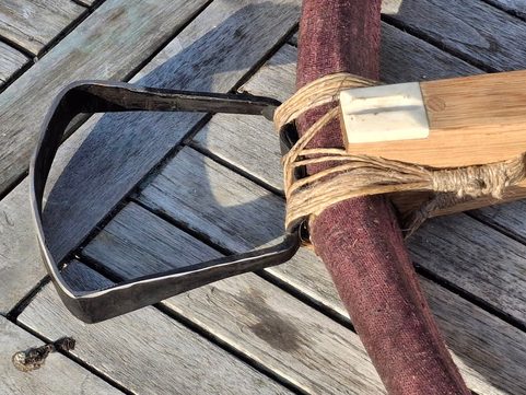 MEDIEVAL CROSSBOW, MID-15TH CENTURY