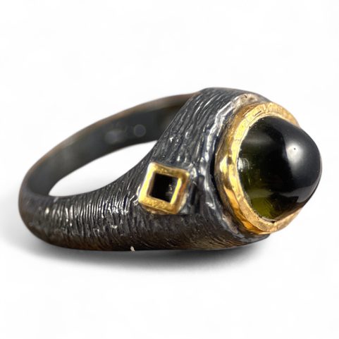 BOHEMIA, BAGUE DE LUXE EN ARGENT AVEC MOLDAVITE TCHÈQUE