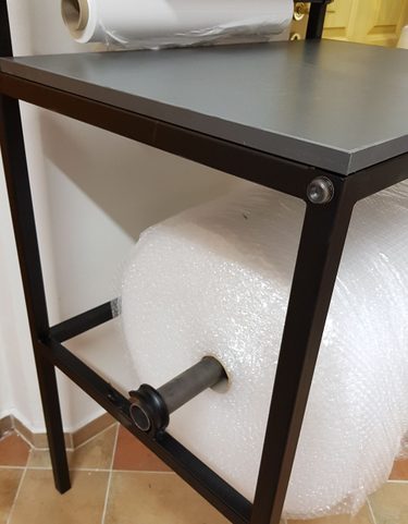 PACKAGING TABLE FOR SHOPS