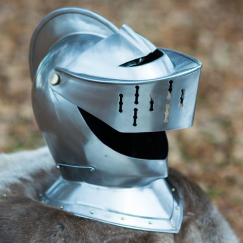 ARMET, MITTELALTERLICHE HELM