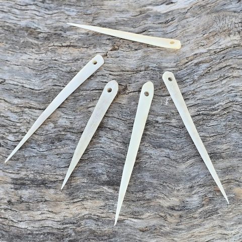 BONE NEEDLE FOR HISTORICAL CRAFTS