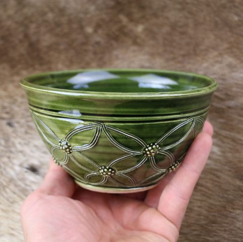 GREEN BOWL 13.5 CM