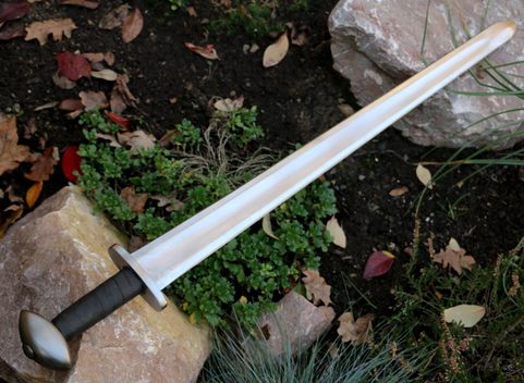 BERTH, ONE HANDED SWORD
