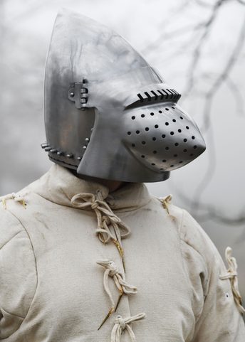 BASCINET DE CASQUE, CHURBURG, XIVE SIÈCLE, ACIER DE 1,6 MM