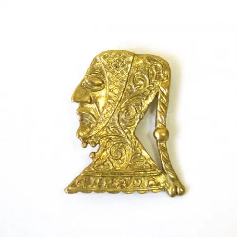 HOODED MAN, MEDIEVAL PILGRIM BADGE