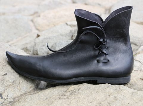 MEDIEVAL LOW SHOES - POULAINES, BLACK