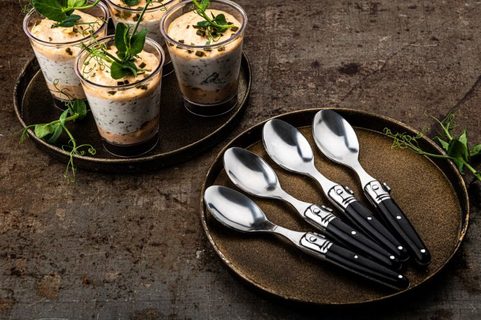 6 COFFEE SPOONS IN A WOODEN BOX LAGUIOLE STYLE DE VIE